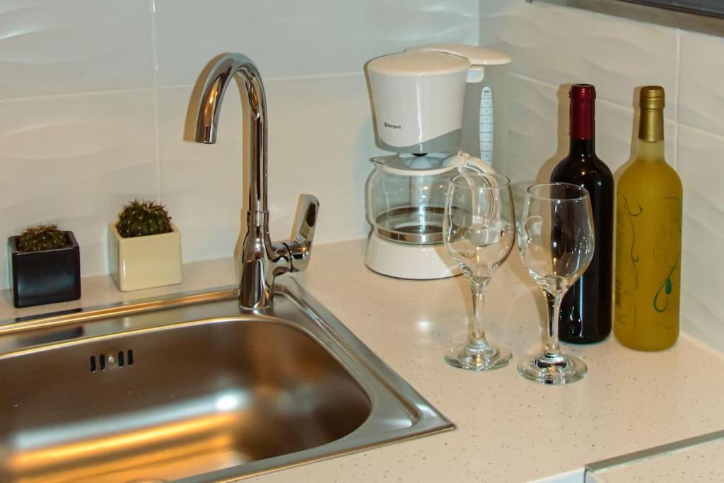 Cozy And Comfortable Apartment In Athens Center Kültér fotó